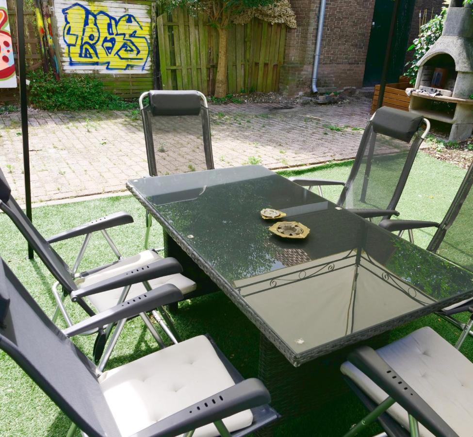 The Diesel Bed And Breakfast Rotterdam Exterior photo